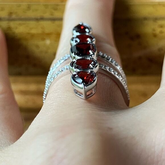 Natural Vermelho Red Garnet Sterling Silver Cocktail Ring Size 5.75 - Picture 2 of 9